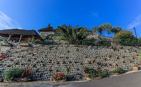 Hakuna Matata Lodge